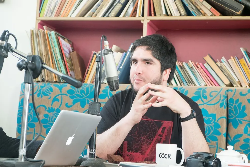 Voces Maipucinas – Capítulo 04: Claudio González, dirigente social de Ciudad Satélite, habla sobre el Melitrén y los desafíos pendientes de su sector