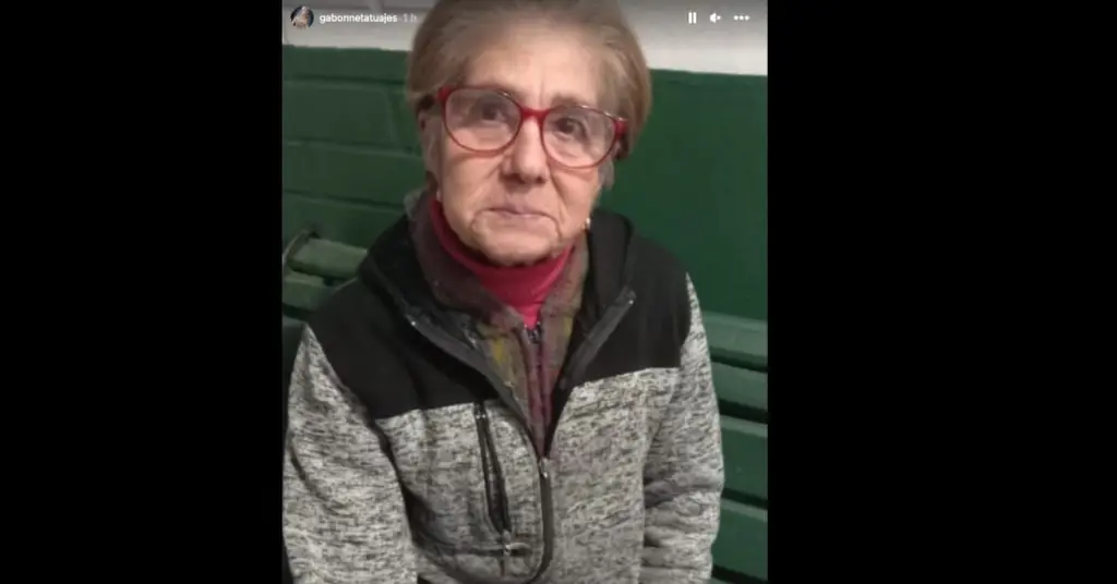 vecina adulta mayor