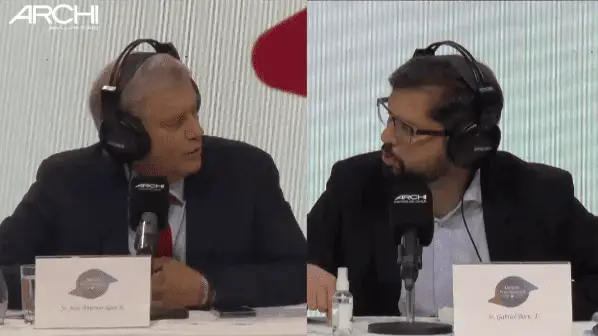 Les cortaron el micrófono: fuerte cruce de palabras entre Boric y Kast en debate radial de la Archi