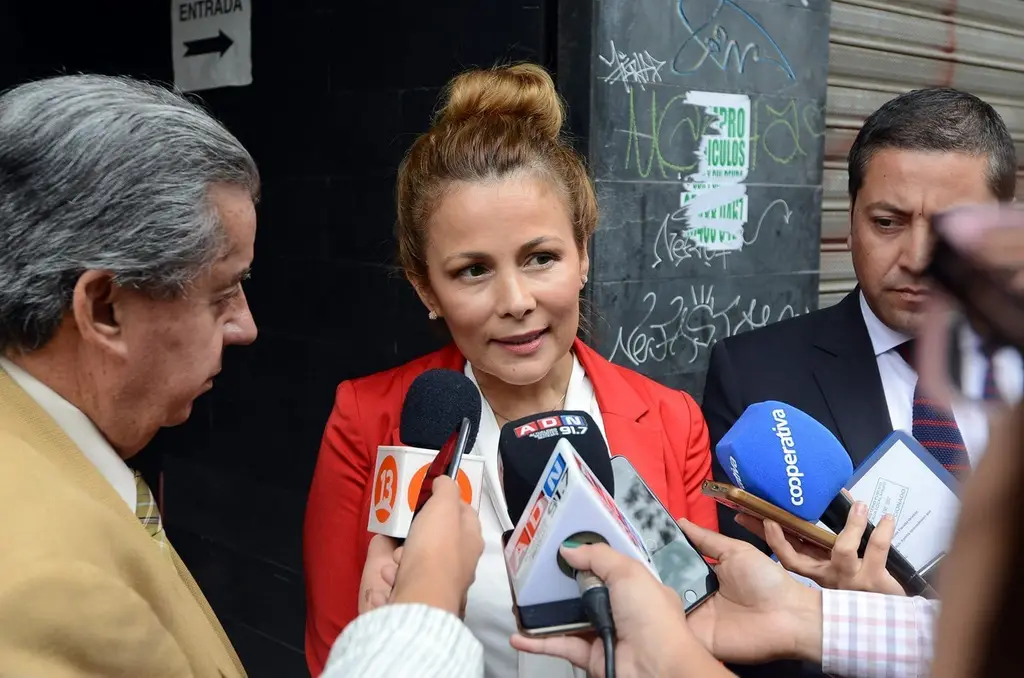 Comenzó el descalabro económico: Embargo a las subvenciones educacionales por no pago de indemnizaciones de funcionaria despedida por Cathy Barriga