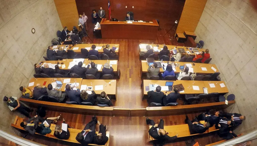 Caso Basura: «Todos los que están acusados van a ir a juicio» afirma fiscal regional José Luis Pérez Calaf