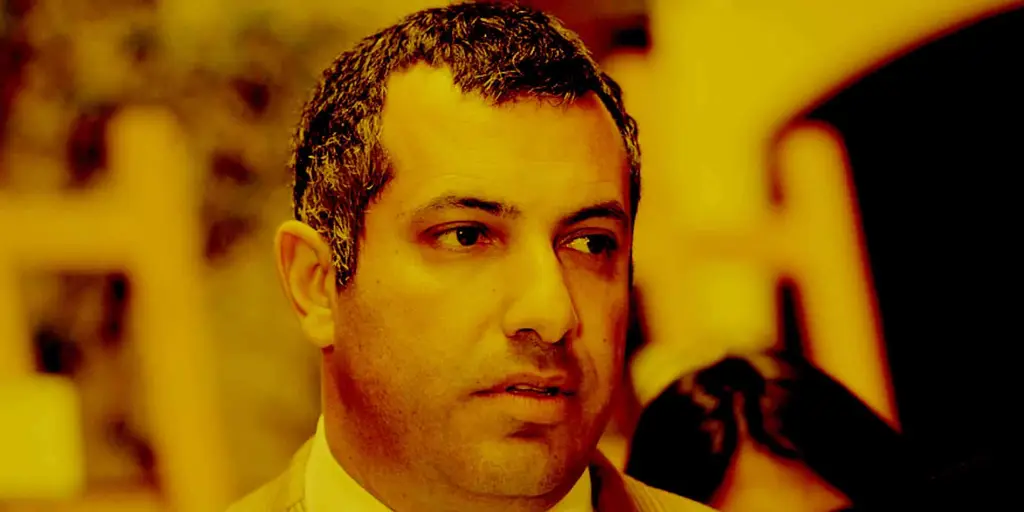 A las buenas asesorías: Acusan a Gustavo Hasbún de querer cobrar 30 millones de pesos por gestionar firma en MOP
