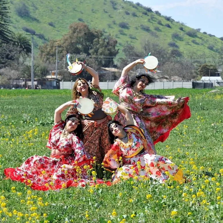 Nezayen de Oriente: Conoce la compañía de danza conformada por mujeres de Maipú