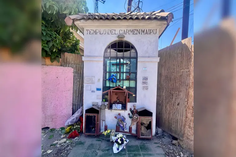 Gruta Virgen del Carmen- patrona de la toma
