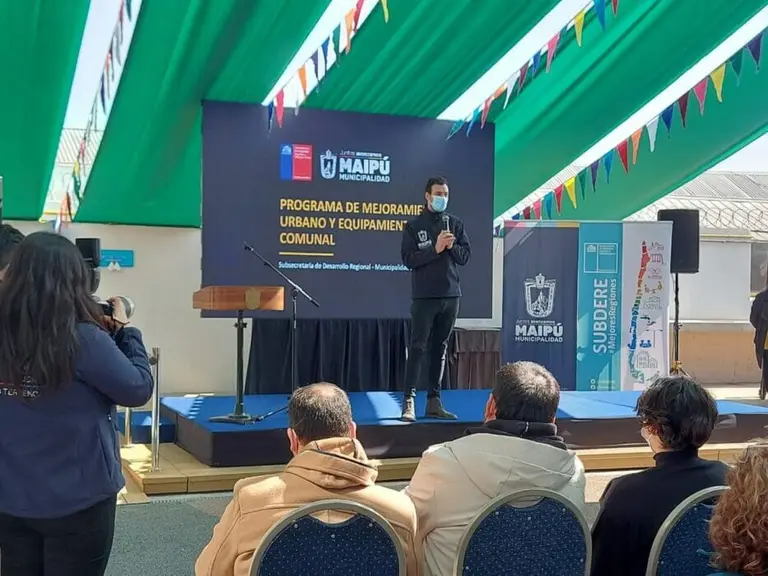 1.200 millones de pesos financiarán 20 proyectos planificados para diferentes barrios de Maipú