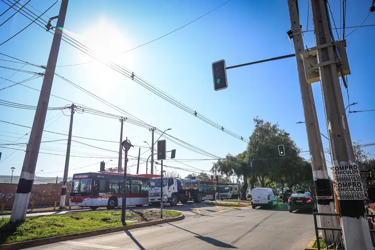 nuevo semaforo en maipu
