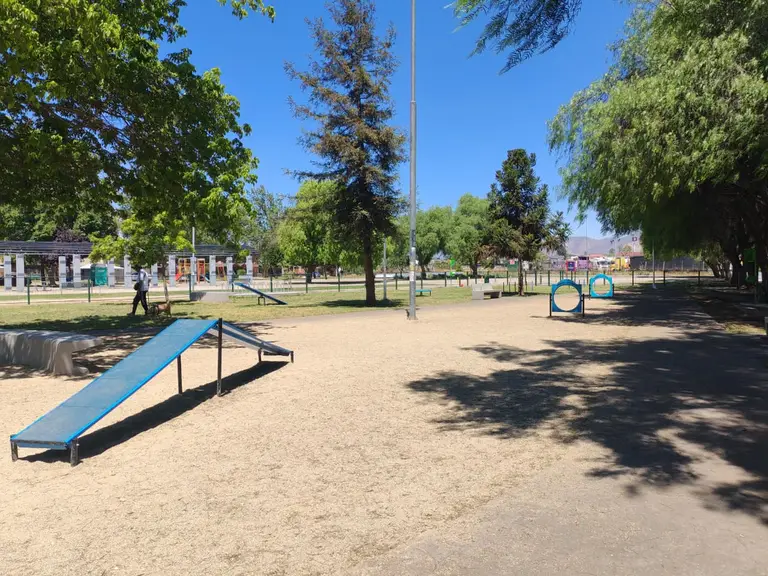 Parque Recreativo Canino Tres Poniente Maipú.