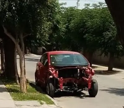 Así quedó el auto del Oso.