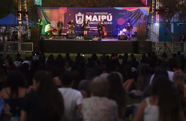 cine bajo las estrellas