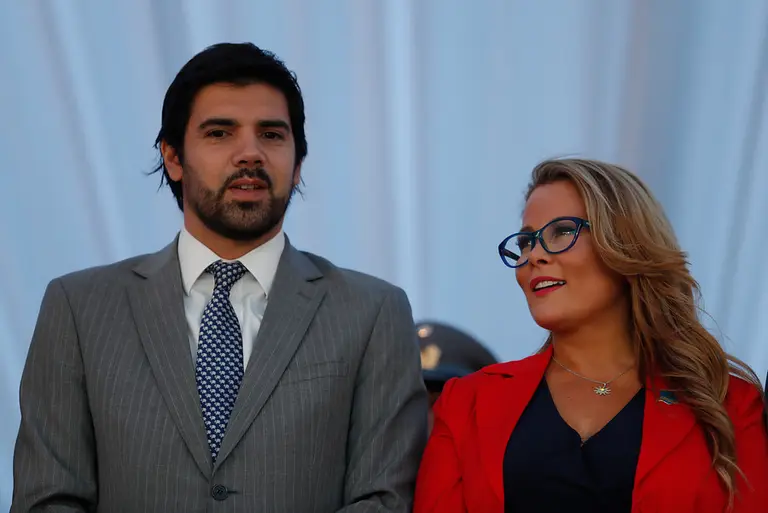 Joaquín Lavín León y Cathy Barriga