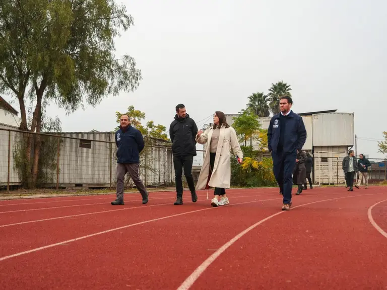 Alcalde Vodanovic se reunió con Ministra de Deportes en el Estadio Bueras