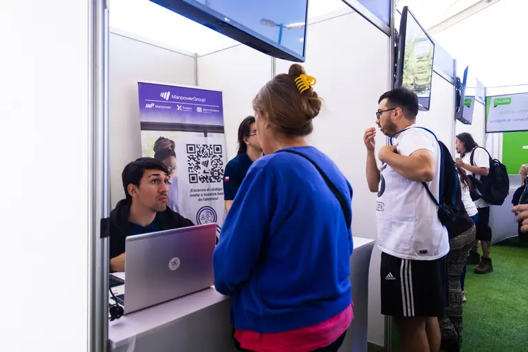 Más de 1.400 vacantes ofrecerá feria laboral este jueves 1 de octubre en la Explanada de la Plaza de Maipú