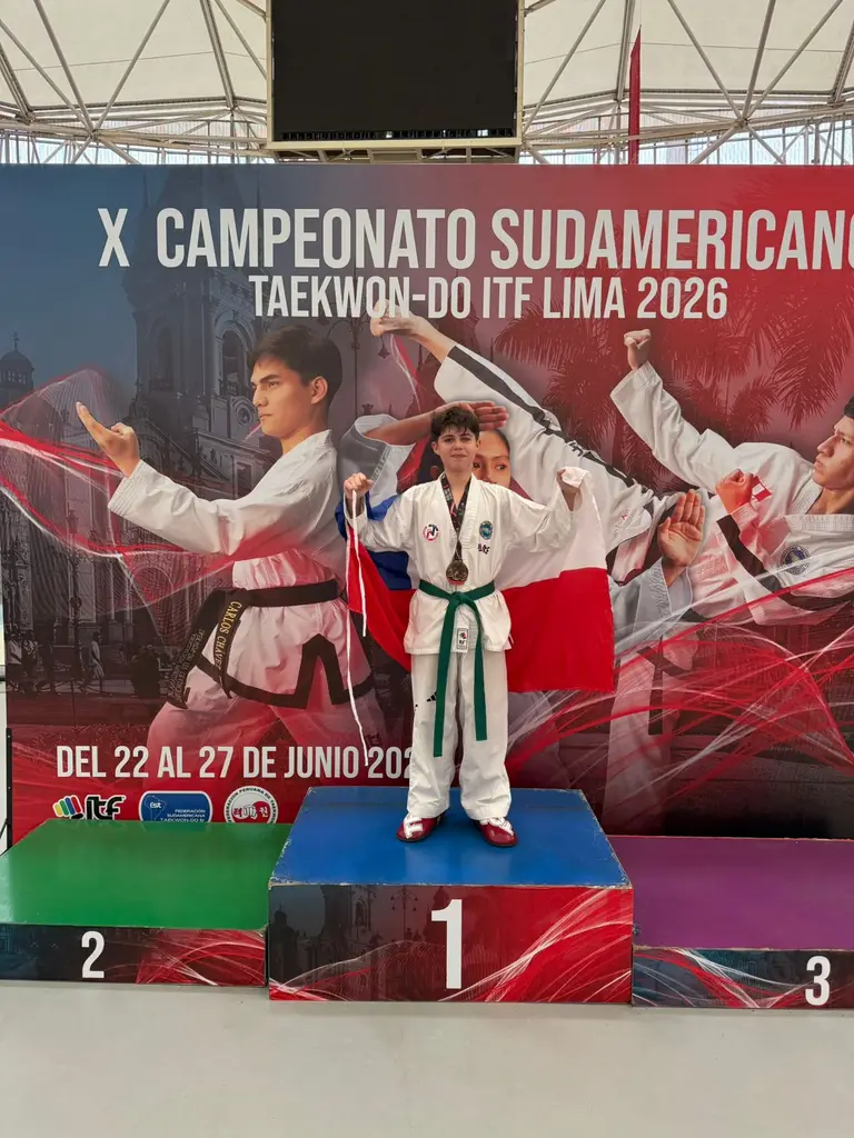 Maipucinos ganan oro en sudamericano de Taekwondo en Lima