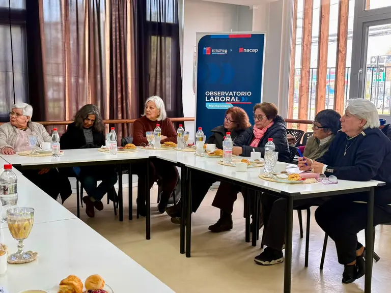 Observatorio Laboral inicia estudio sobre barreras de empleo para personas mayores en Maipú