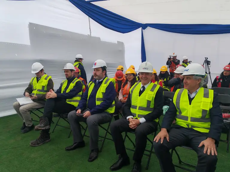 Autoridades visitan obras del proyecto Nuevo Parque I y II en La Farfana: Ministro Rau, CChC y alcalde Vodanovic destacan desarrollo inmobiliario y del empleo en Maipú