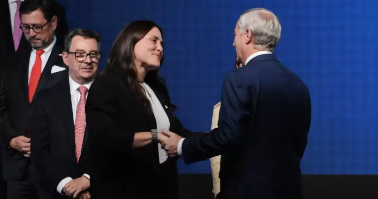 Tras cinco meses de gestión: la cronología de polémicas que selló la renuncia de Natalia Duco al Ministerio del Deporte