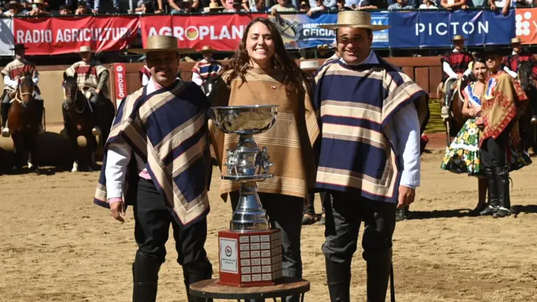 Tras cinco meses de gestión: la cronología de polémicas que selló la renuncia de Natalia Duco al Ministerio del Deporte