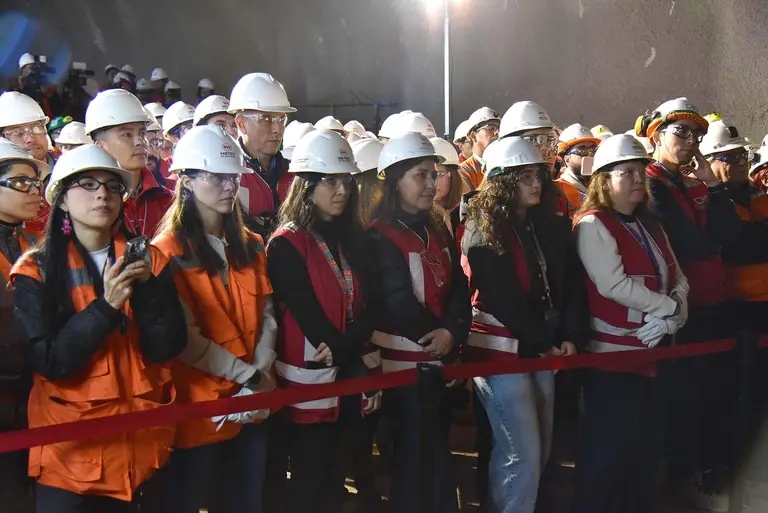 Extensión de Línea 6 hacia el poniente alcanza un 55% de avance: ¿Cuándo llegará a Maipú?