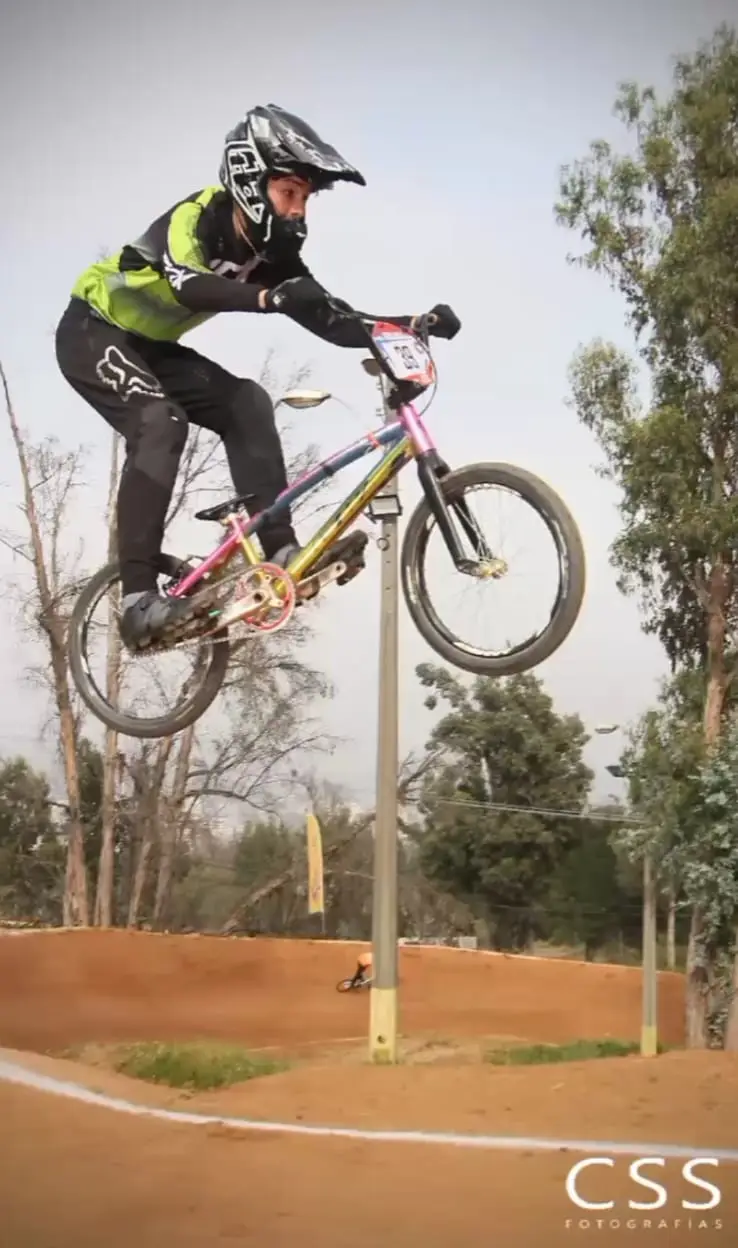 Gaspar Velarde: el joven maipucino que está nominado a la Selección Nacional de BMX