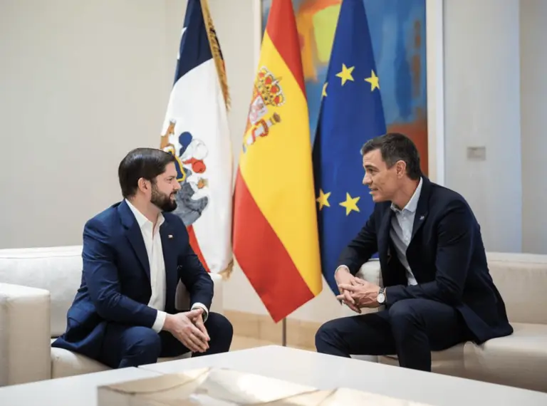 boric en españa sanchez