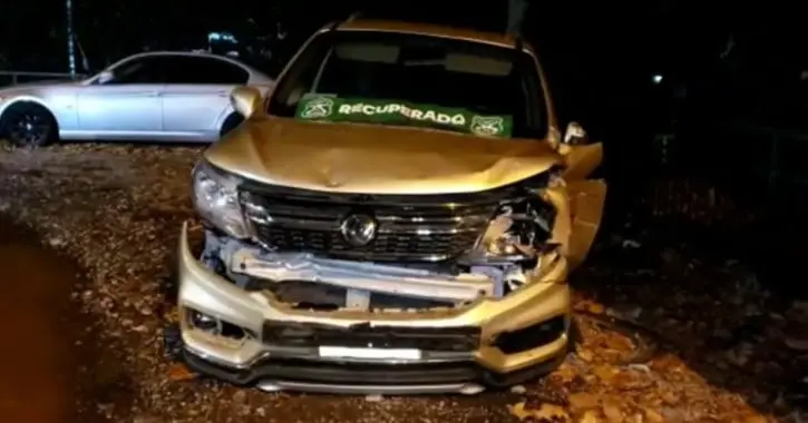 persecución auto recuperado
