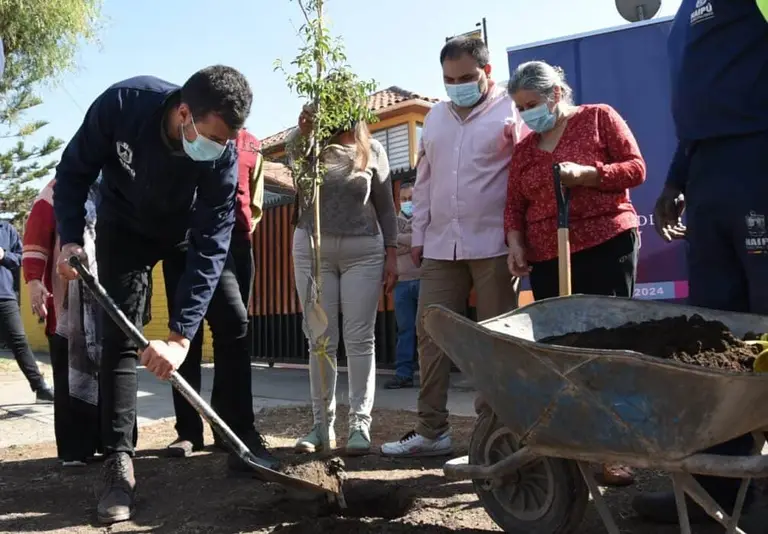 “Más árboles en tu vereda, más vida para tu barrio”