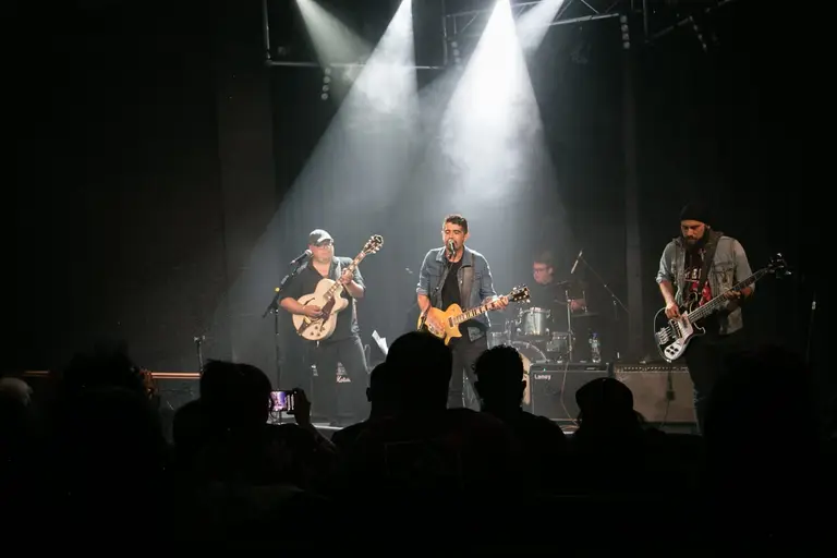 Los Dos Jefes en Vivo en Sala SCD Bellavista