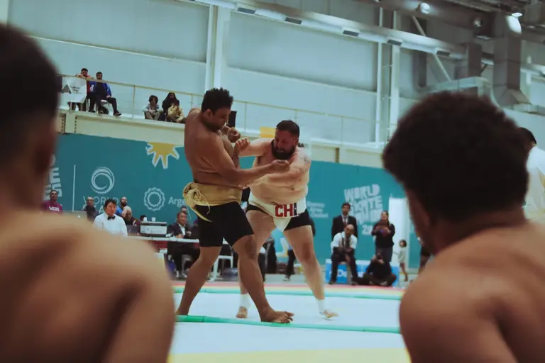 Felipe Castro en el Sudamericano de Sumo en Buenos Aires.
