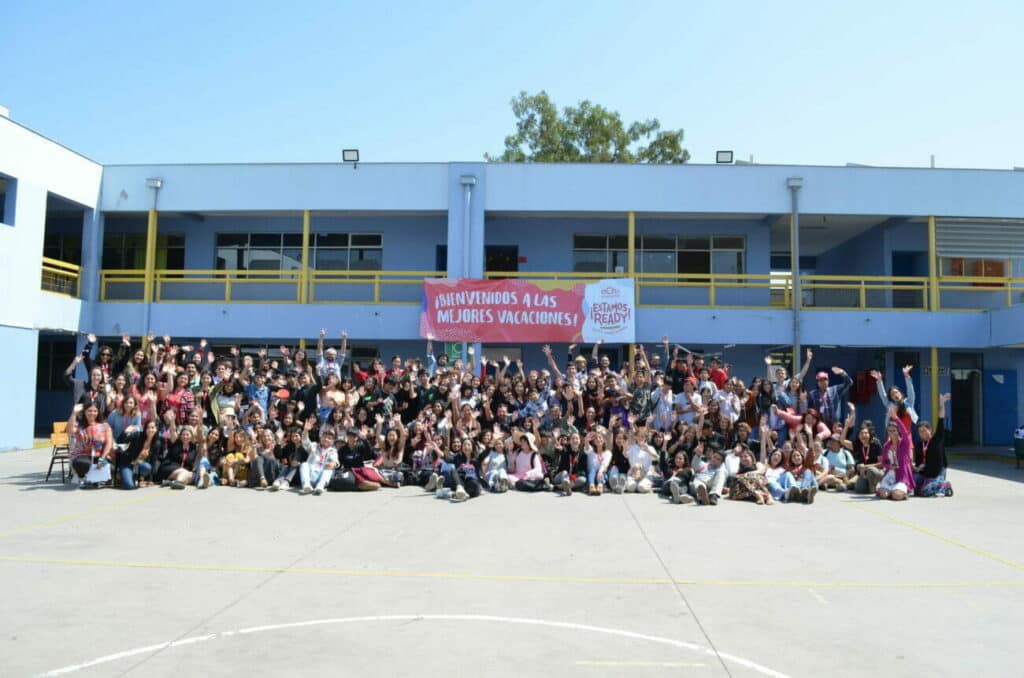 escuela de verano enseña chile
