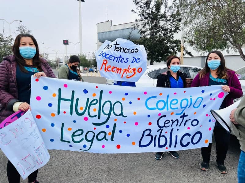 huelga colegio centro biblico