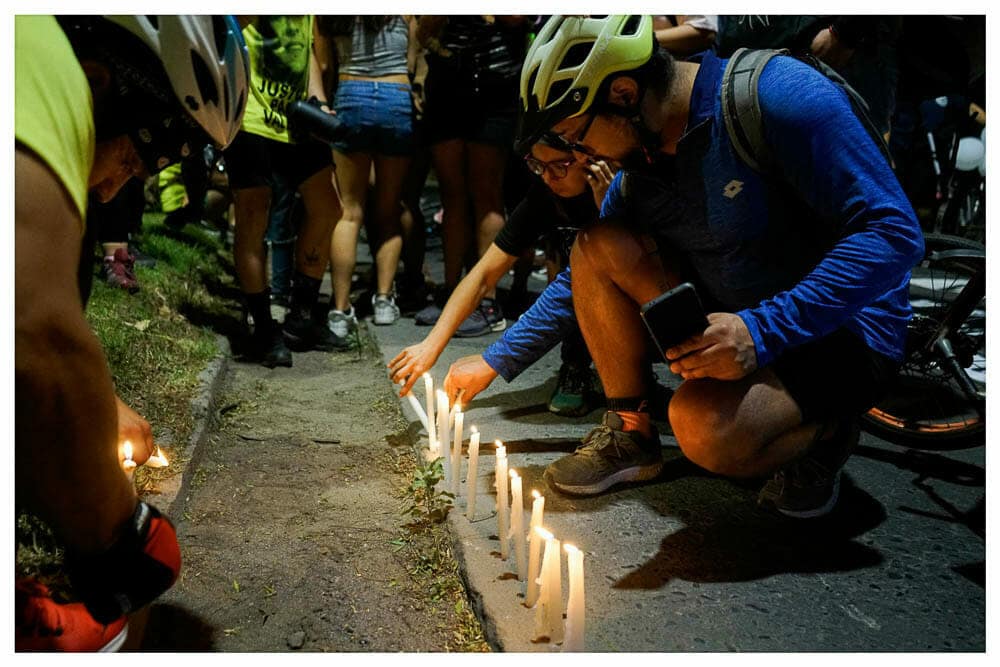 Ciclista asesinado en Camino a Melipilla: Amigos y familia lo recordaron con bicianimita
