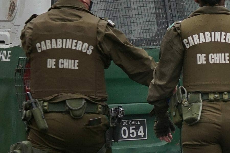 persecución policial adolescente
