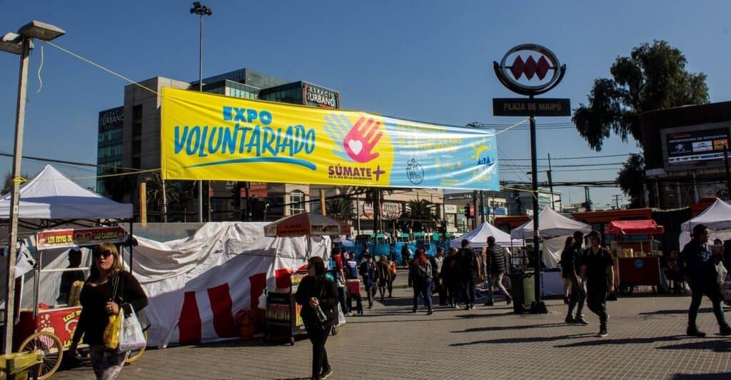 Expo Voluntariado en Plaza Maipú