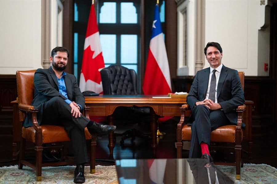 Boric y primer ministro Canadá