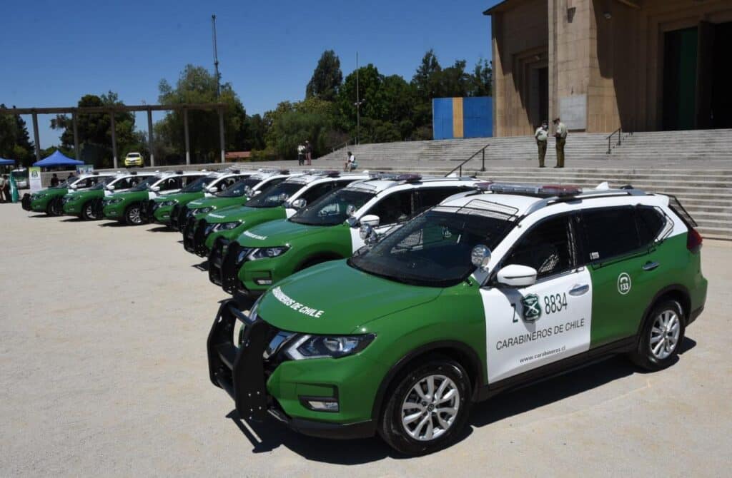 flota carabineros vehículos tomas vodanovic