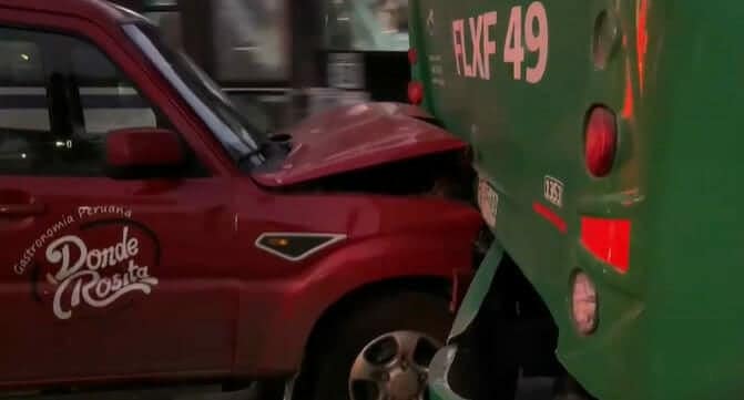 conductor atrapado dos micros