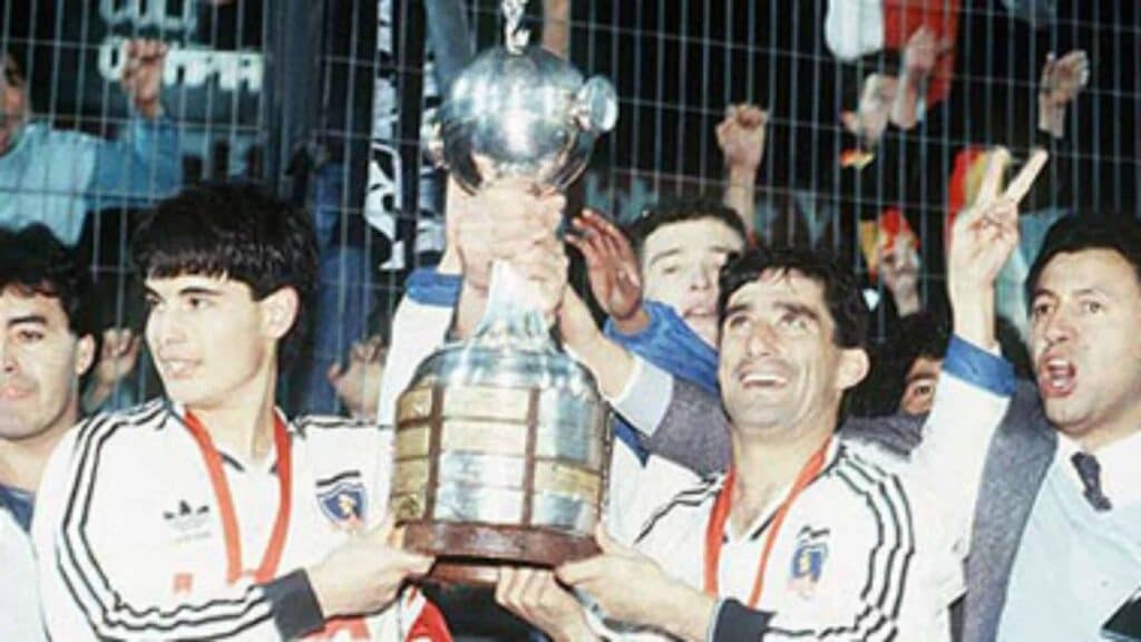El pueblo albo se viste de gala: Hoy se celebran los 30 años de la obtención de la Libertadores