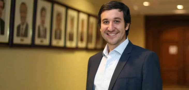 Guillermo Ramírez (UDI) propone hoja en blanco si gana el rechazo: “Habrá un nuevo proceso constituyente con personas electas”.