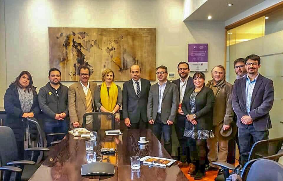 Contraloría recibe a diputados y concejales de Maipú para revisar denuncias contra Municipalidad