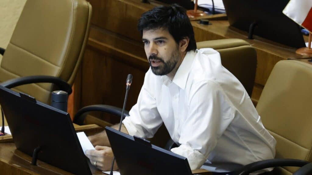 Diputado Joaquín Lavín León