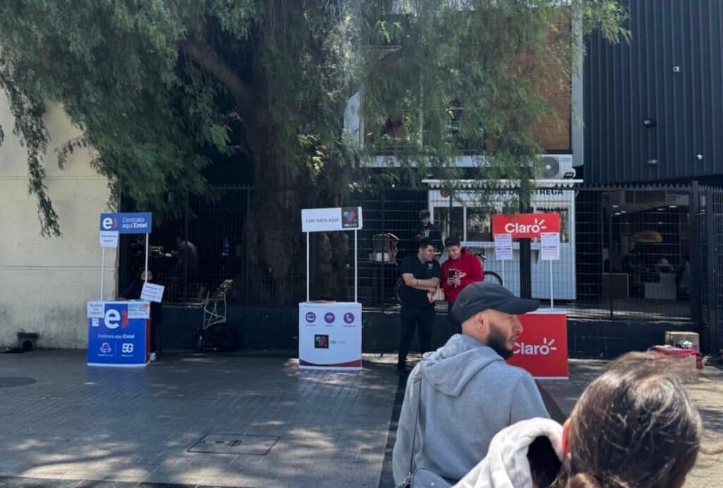 plaza maipu vodanovic compañias