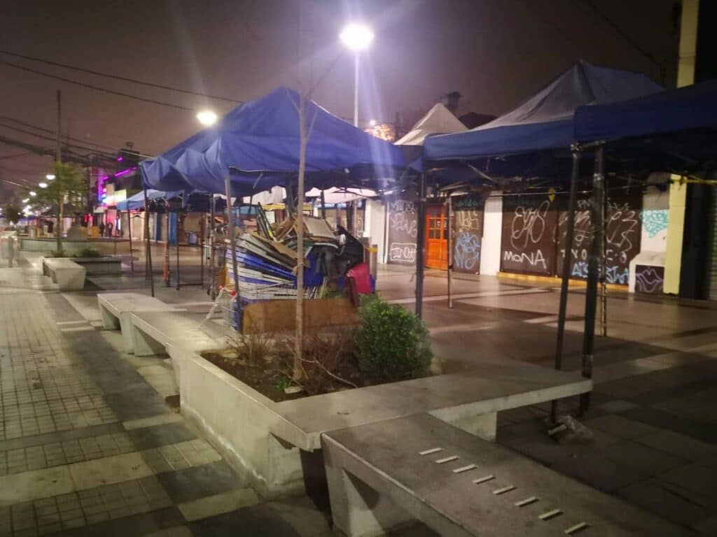 La guerra de los toldos: hablan locatarios del Mall Pumay por caos del comercio en el Centro de Maipú