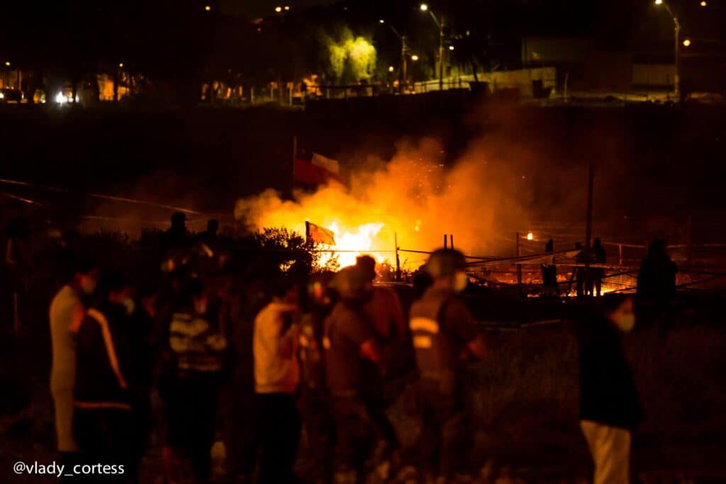 Crónica: Una noche en la toma del Pajonal