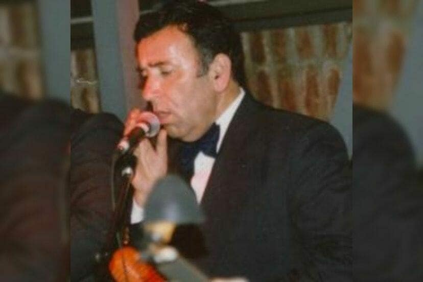 lito saravia cantante