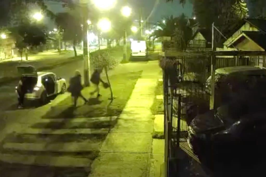 delincuentes desvalijan casa en maipu