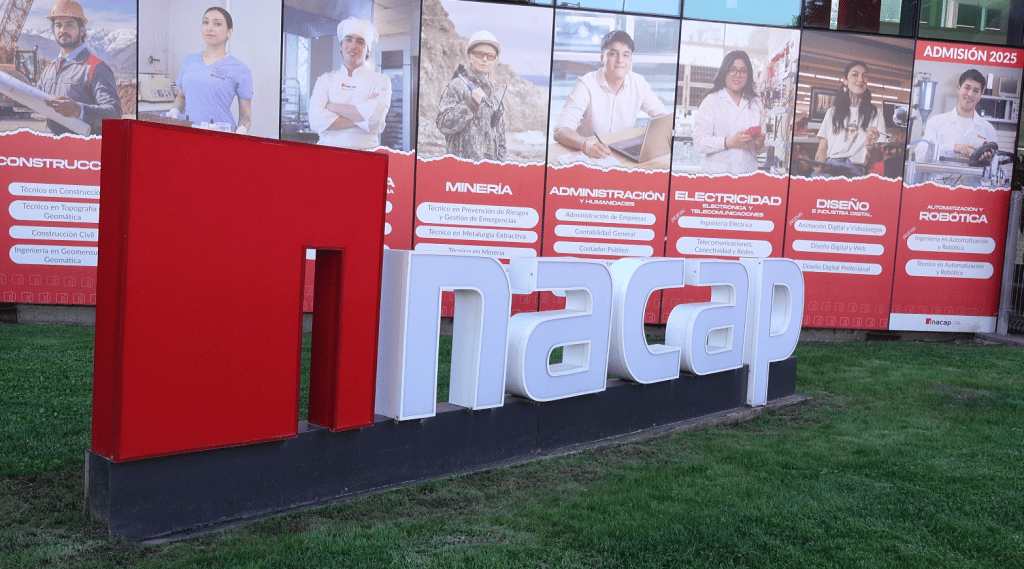Carreras del Futuro INACAP sede Maipú