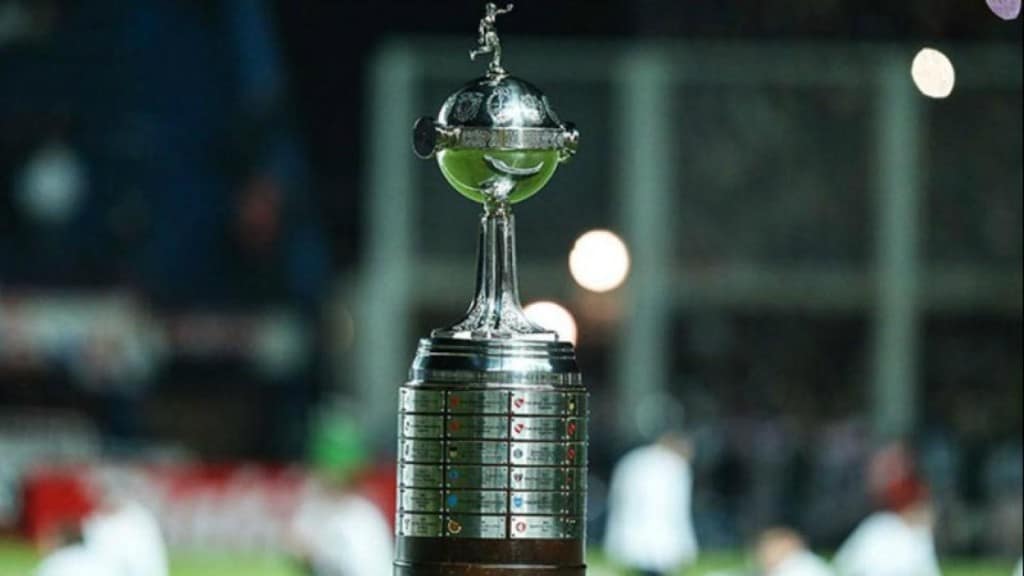 ¿Qué equipos chilenos jugarán la Copa Libertadores en 2025?