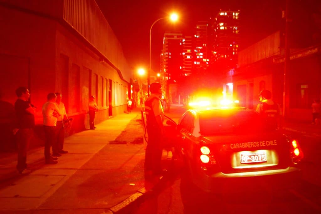 Delincuente termina en riesgo vital tras ser baleado por vecino: había intentado robar en su domicilio junto a otros sujetos