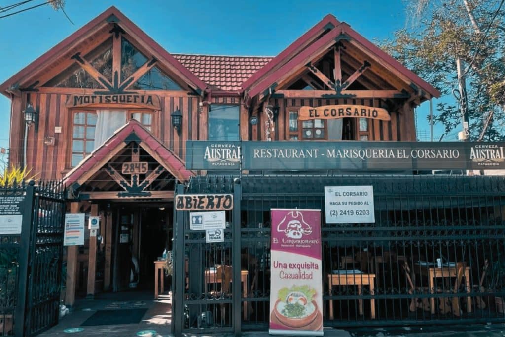 el corsario dueño apuñalado
