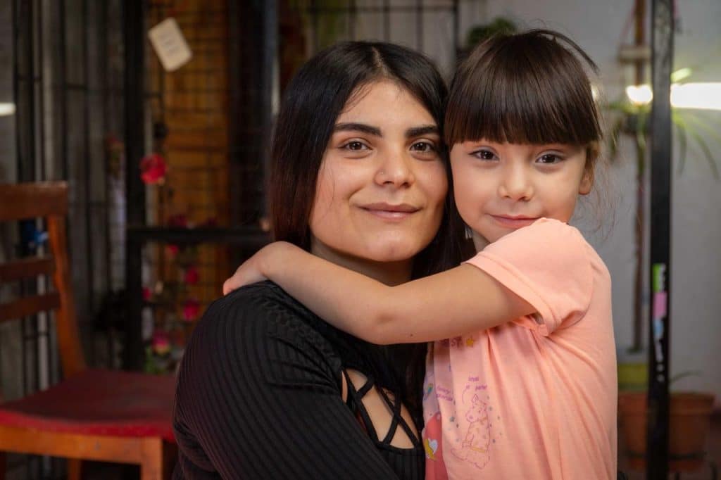 40 becas gratis para madres jóvenes de Maipú: Fundación Soymás abre admisiones 2026 para capacitaciones en oficios de alta empleabilidad